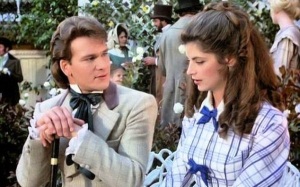 Kirstie Alley y Patrick Swayze en la miniserie "Norte y Sur"